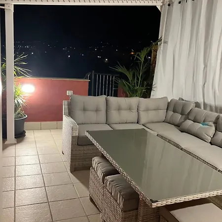 Apartament Narancsvirag